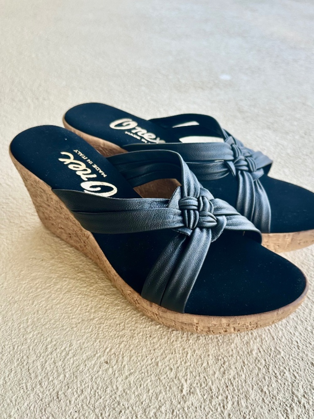 Onex Gayle-2 Made in Italy Black Wedge Sandals, Size 10